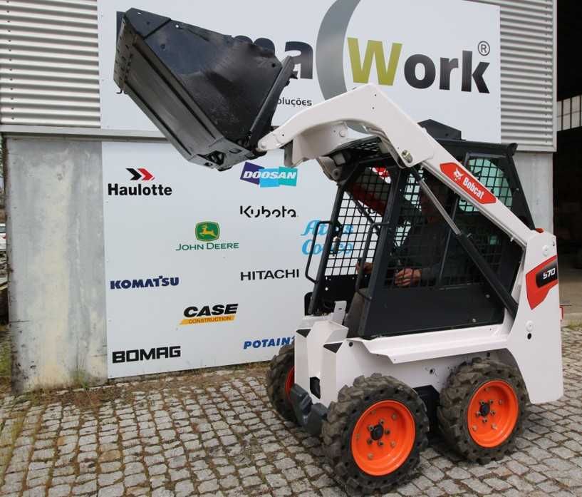 Bobcat Mini carregadora S70 Tração 4 rodas como nova