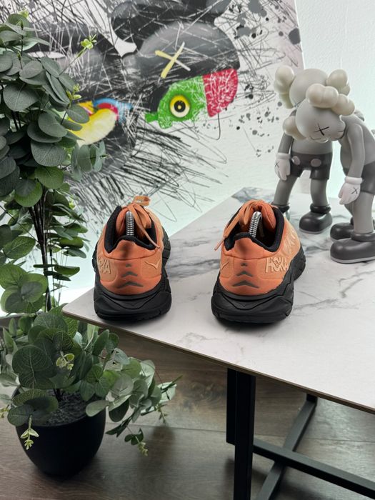 Кросівки Hoka Arahi 6 42.5 розмір Е6710