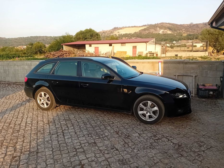 Carro como novo com todos os extras