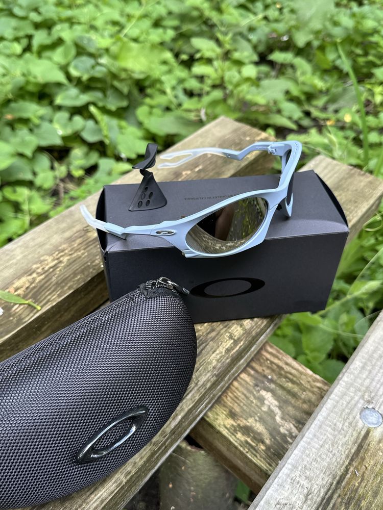 Окуляри Oakley Plantaris