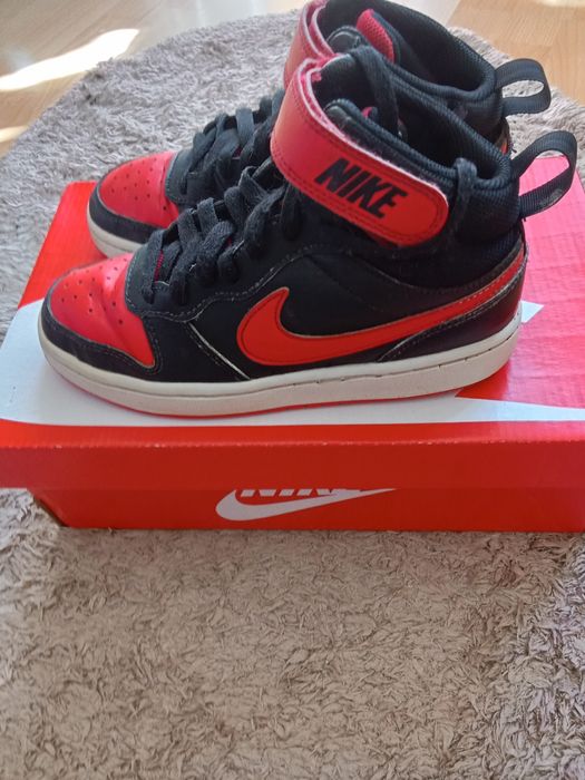 Кросівки кроссовки Nike оригінал дитяче взуття розмір 35,5