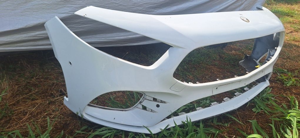 Parachoques Mercedes Klasse A 2022 AMG original