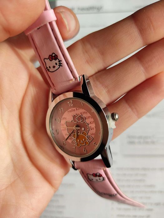 Relógio Hello Kitty NOVO c/portes