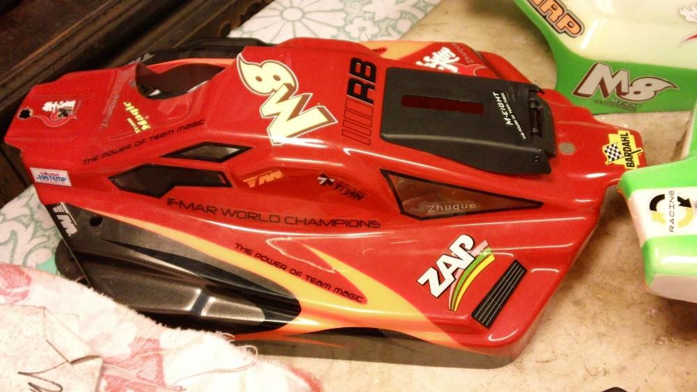 Carro Telecomandado  TM8 Combustão 1/8 Competição