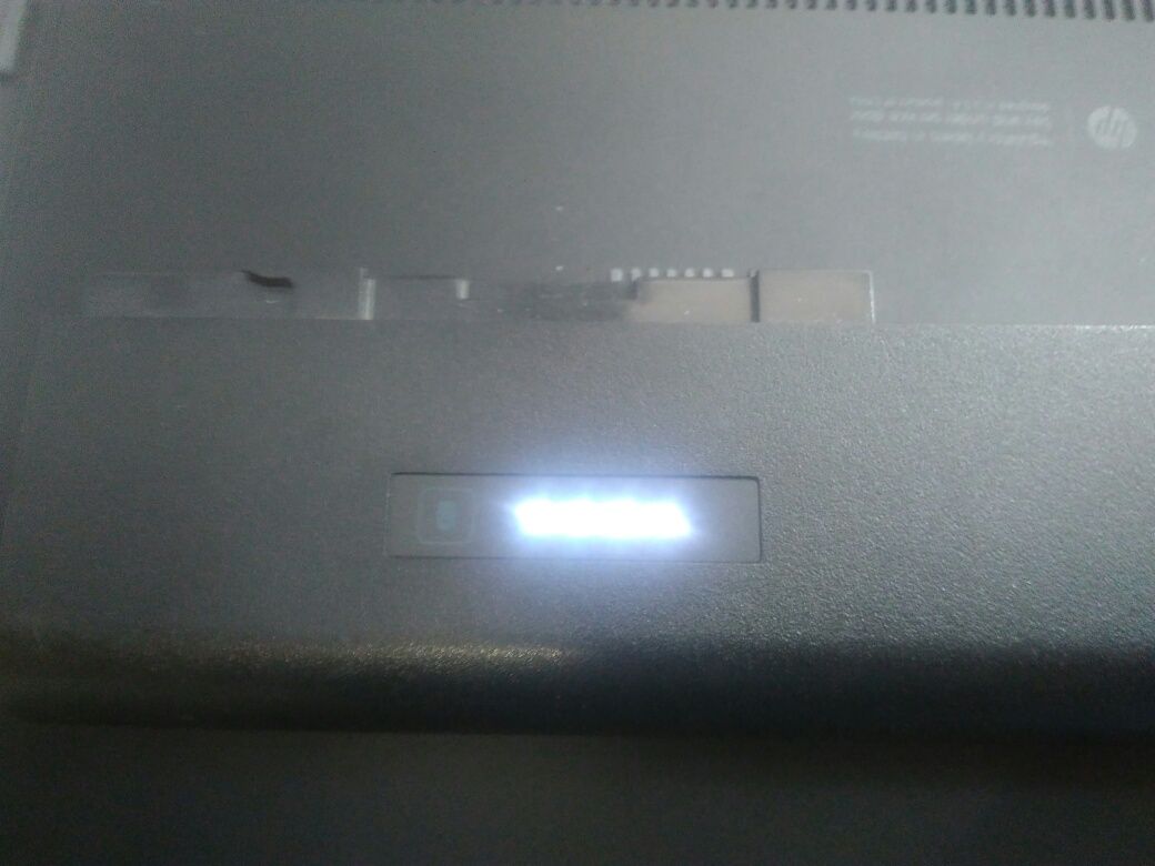 Laptop HP EliteBook 2570p, dysk SSD, stacja dokująca.