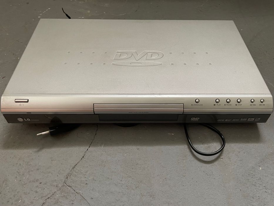 Odtwarzacz DVD LG 6054