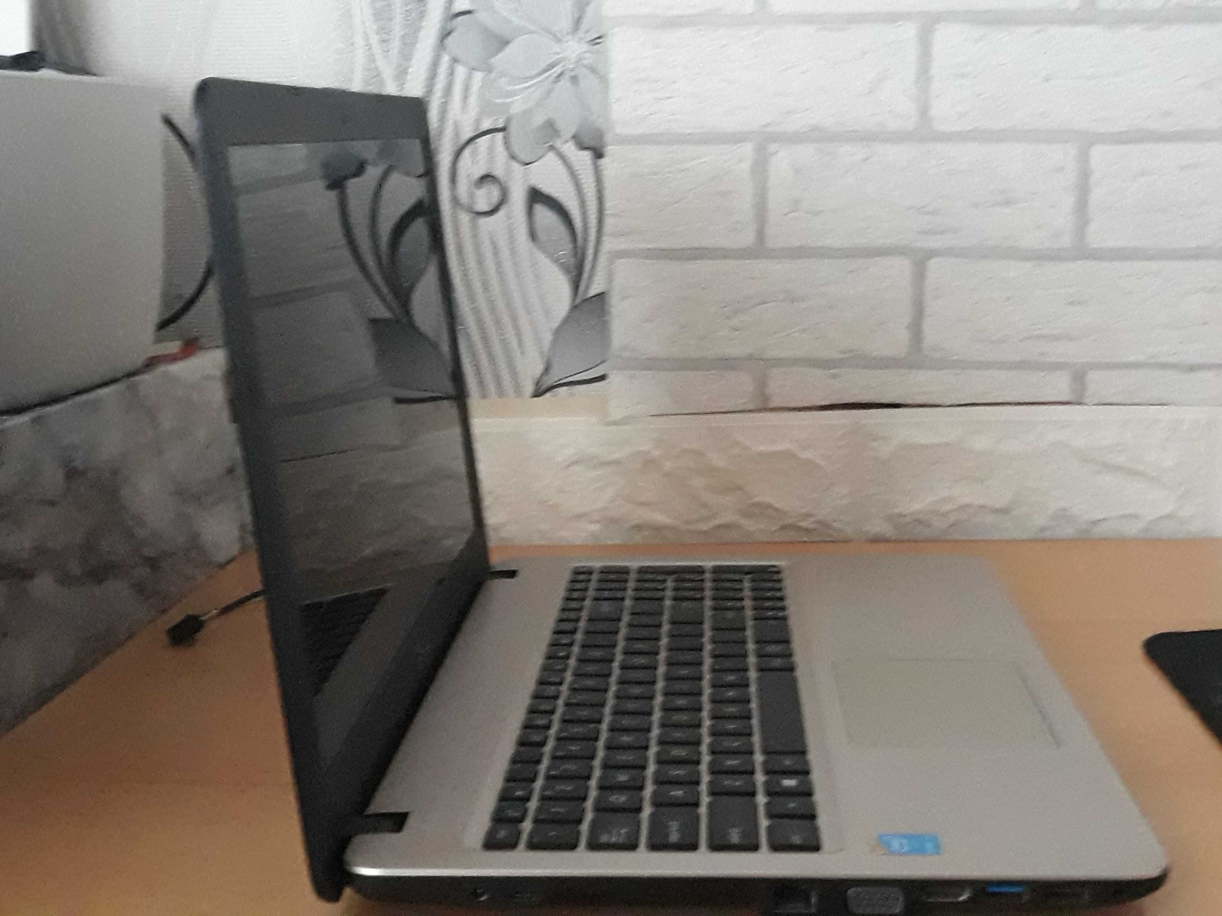 Laptop ASUS i3 5005U CPU 2.00 GHz