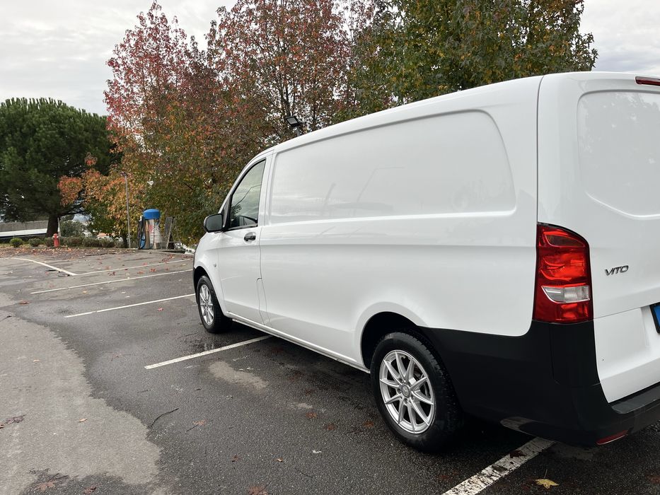Mercedes Vito 111 Long campvan