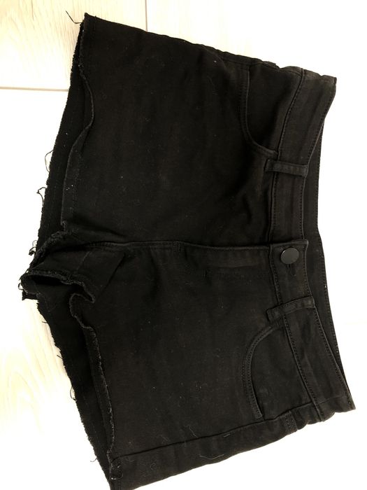 Шорти жіночі H&M