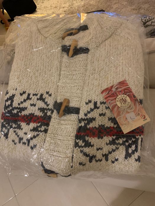 Casaco Novo a estrear em Lã. Made in portugal