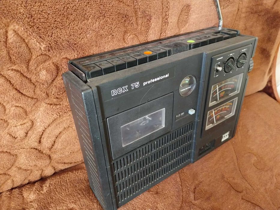 Radiomagnetofon ITT RCX75 Professional