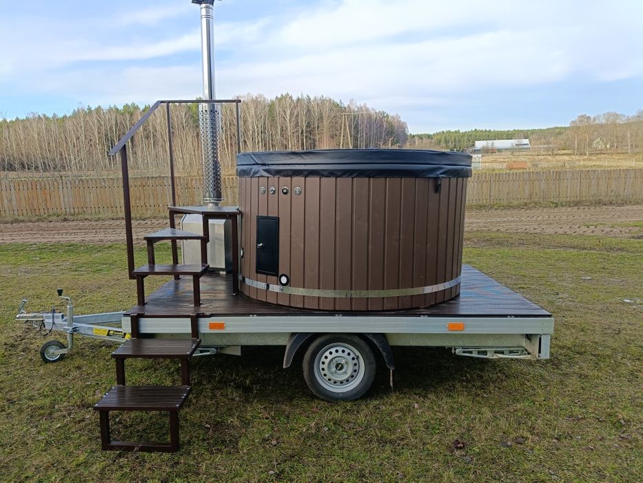 Wynajem Mobilna Balia Bania Jacuzzi na przyczepie