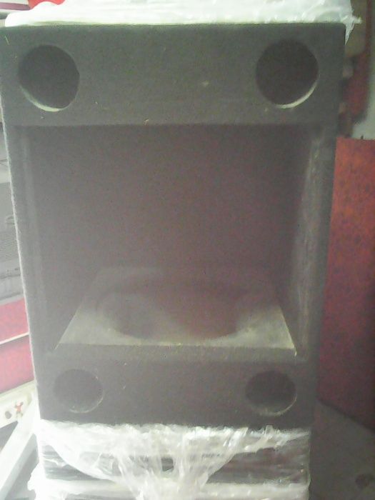 Корпуса-колонки 2-18 дюймов.Сабвуфер.