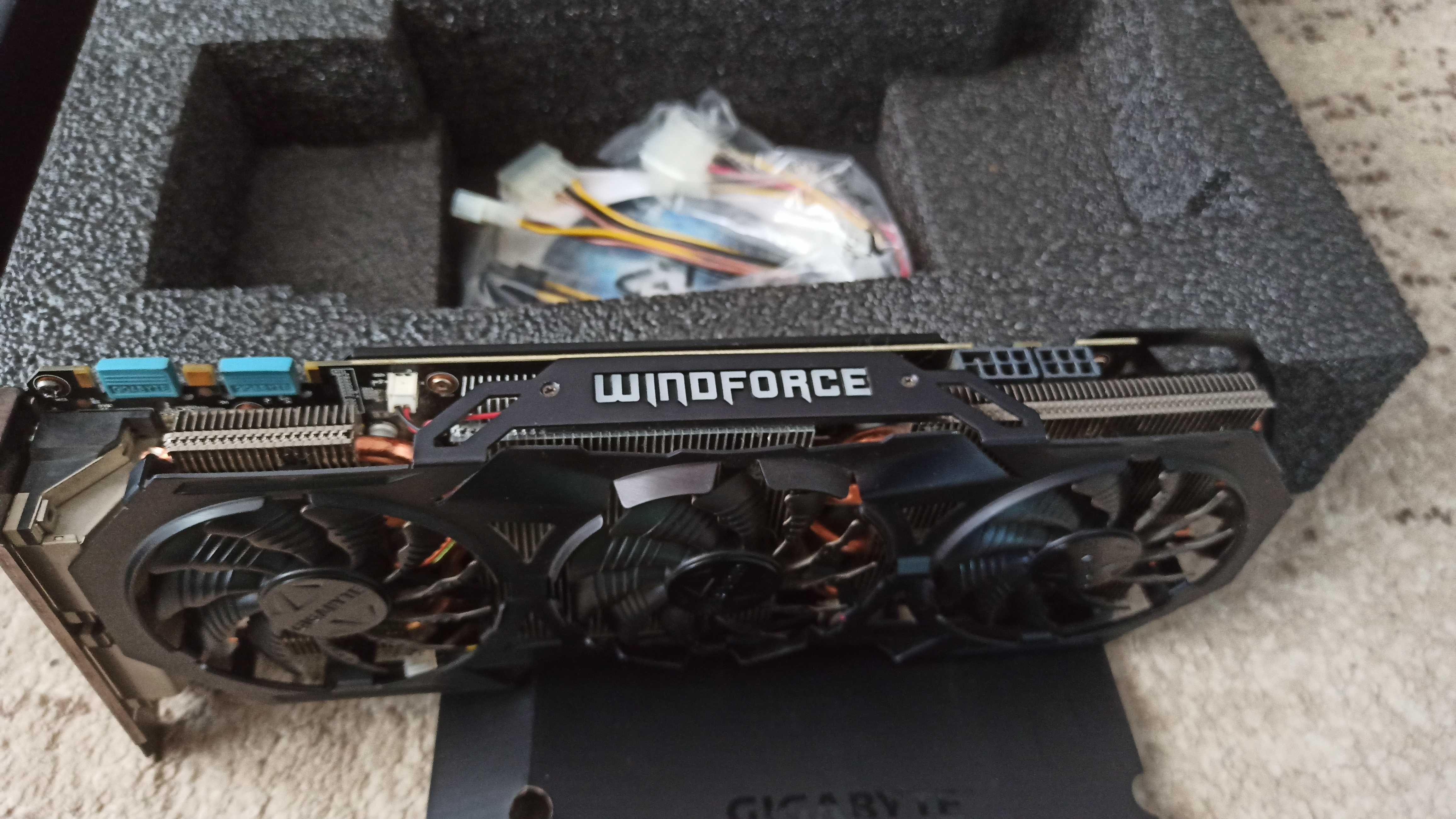 GTX 970  Gigabyte  WindForce
