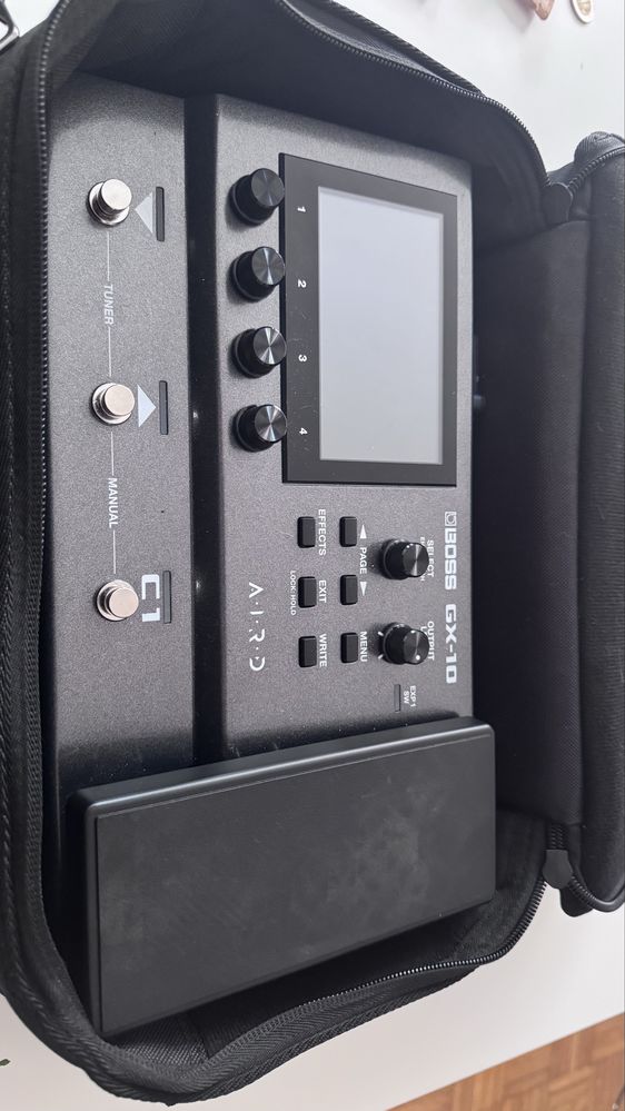 Efekt gitarowy Boss GX-10 + dodatki, na gwarancji