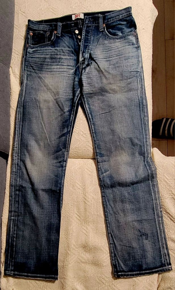 Spodnie jeansy Levis 501 rozmiar 32/32