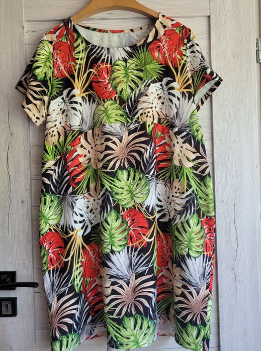 Śliczna włoska sukienka print kwiatowy 2XL 3XL