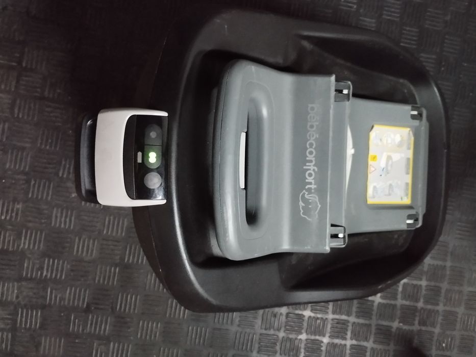 Cadeira Auto Pearl Bebe Confort + base isofix