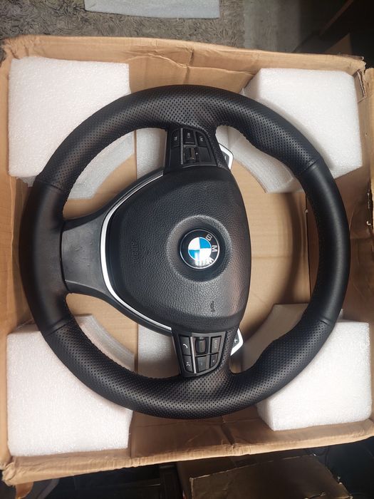 Bmw f10 f11 f01 f01 f06 f12 f13 volante desportivo com patilhas.