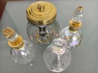 Conjunto de 4 lindas garrafas/potes Antigos de Vidro pintados à mão