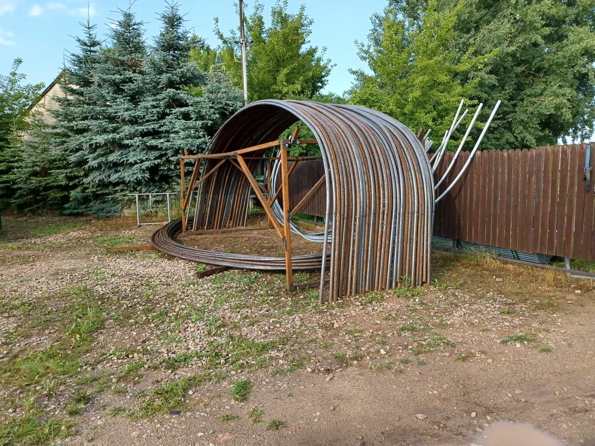 Tunel foliowy NOWE z czarnej rury dostępne od ręki Tunele foliowe