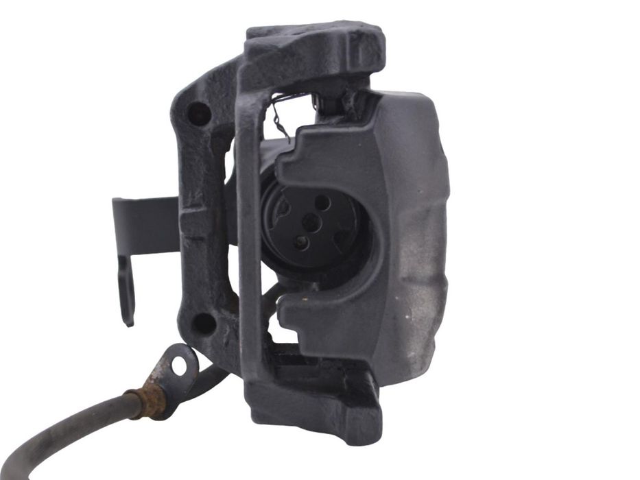 Суппорт задній правий TOYOTA AVENSIS T27 2012-2015 47830-05030