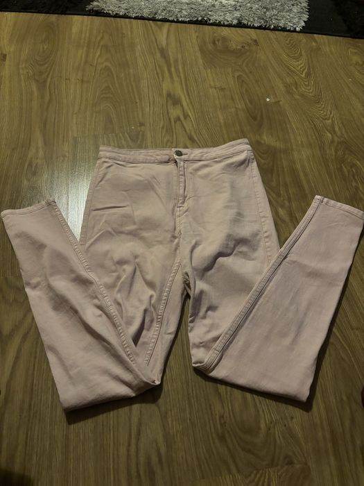 Spodnie z wysokim stanem rozmiar L