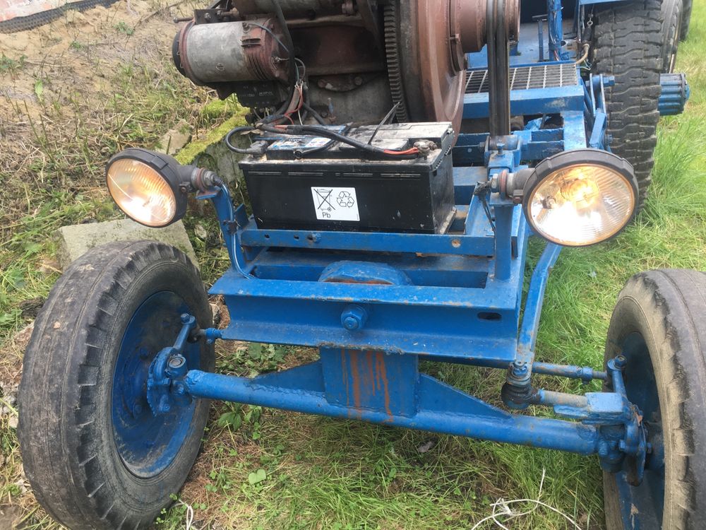 Traktor Esiok Papaj rozrusznik silnik andoria s 18 s 320