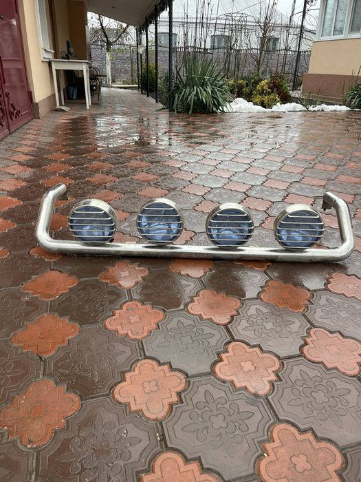 Фари ман ТГХ