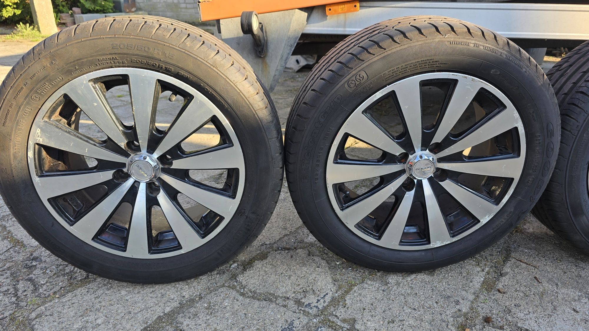 KOŁA FELGI OPONY 4x100 ET35 195/55/15" Toyota VW Hyundai 73.1mm