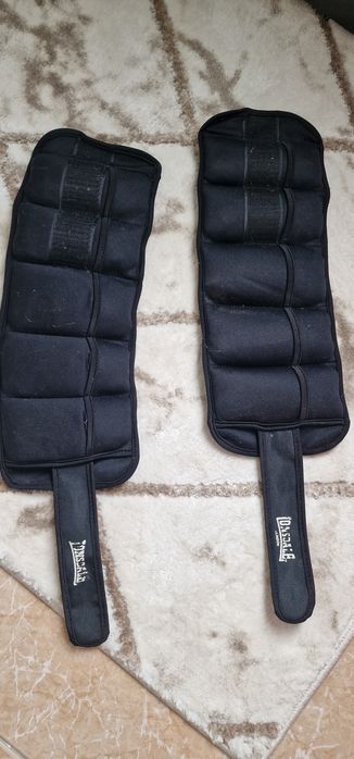 Caneleiras tornozelos