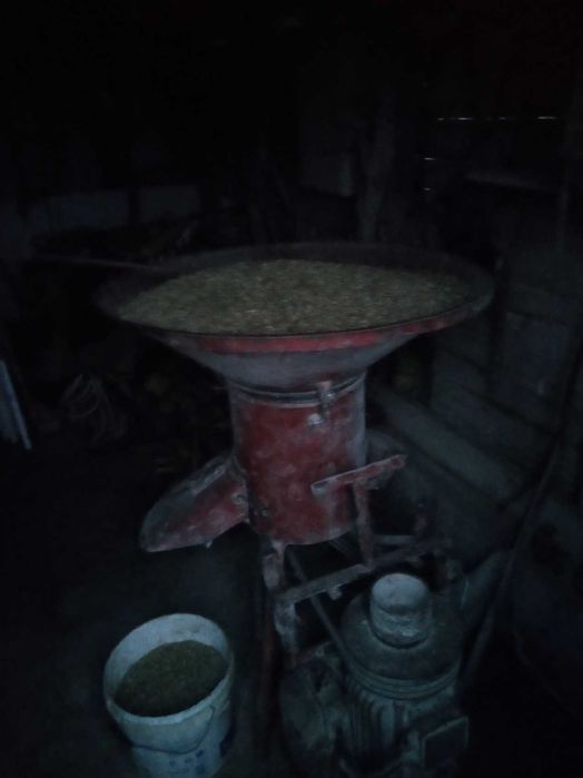 śrutownik bąk 7,5kw, rozrzutnik, grabarka motyl, rotacyjna, kos