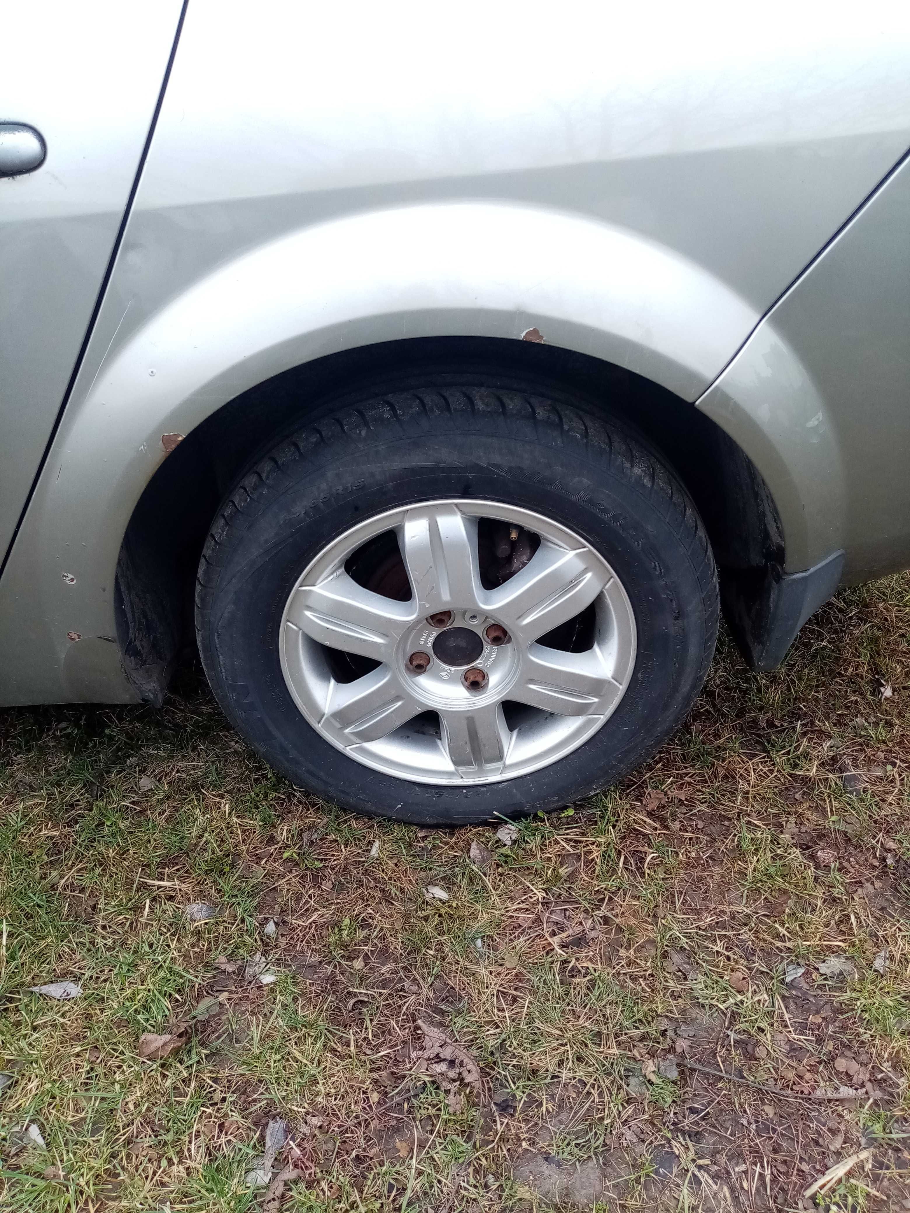 Felgi stalowe 15 RENAULT 16 megane 4x100 scenic modusclio LAGUNA 5X108