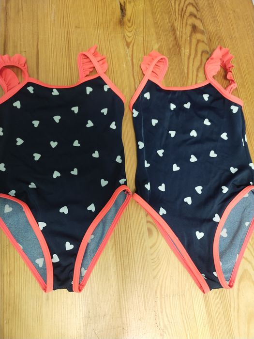 Dwa stroje kąpielowe dla dziewczynki C&A 98/104