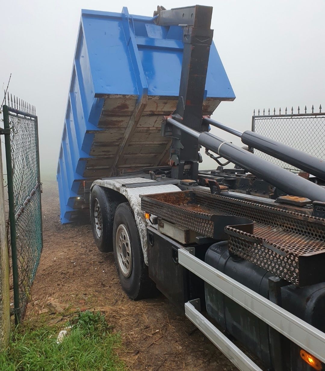 SANTARÉM BENAVENTE FAZENDAS de ALMEIRIM contentores p/entulho de obras