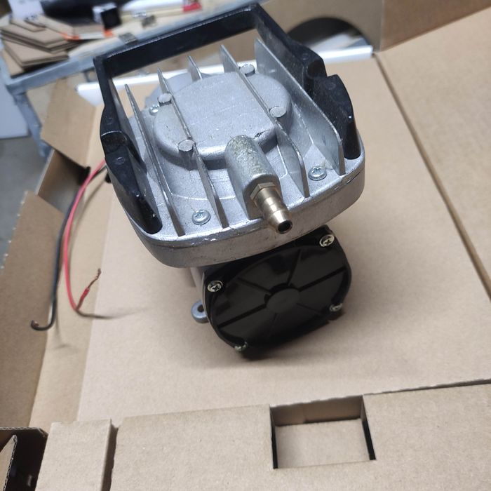 Compressor de aquário 150Lt/m 12v bomba de ar eletromagnética