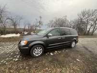 Chrysler Town & Country Limited