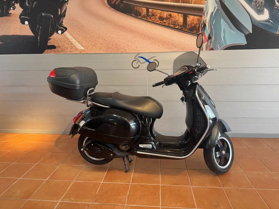 Piaggio Vespa