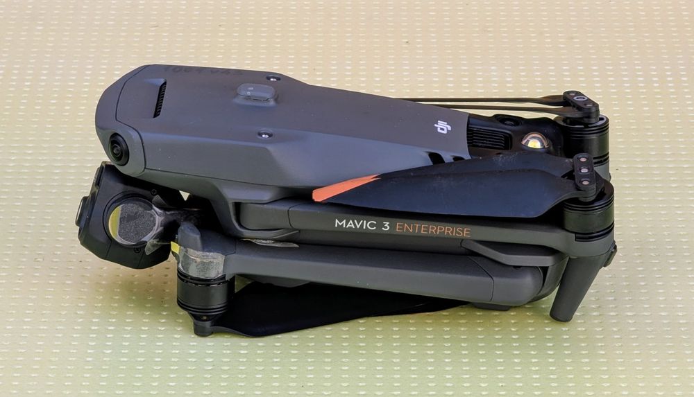 DJI Mavic 3T Enterprise

Продам DJI Mavic 3T Enterprise,