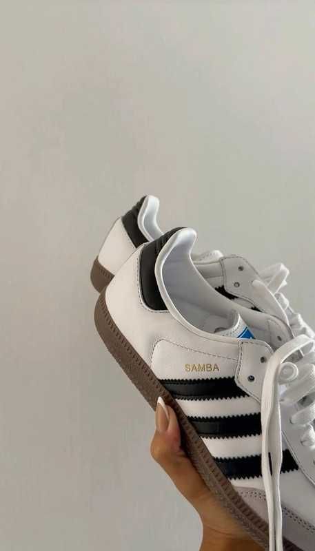 buty Adidas_Samba_OG_Cloud_Biały_Rdzeń_Czarny_Espadryle R.39