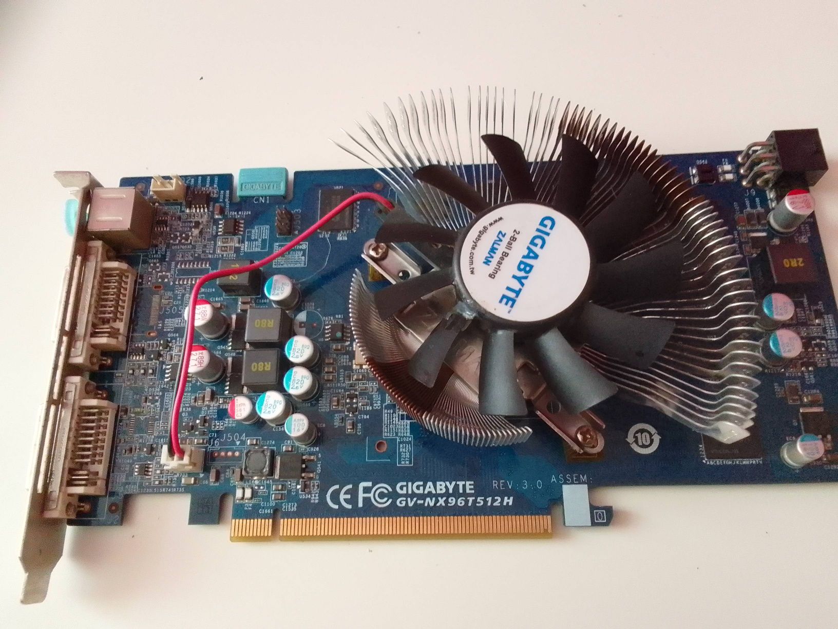 GeForce 9600 GT 512MB