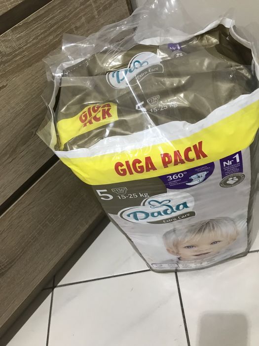 Pieluchy Extra Care rozmiar 5 Giga Paka.Szybka wysyłka!