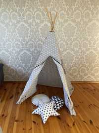 Namiot Tipi dla dzieci kolor szaro czarno biały z poduszkami