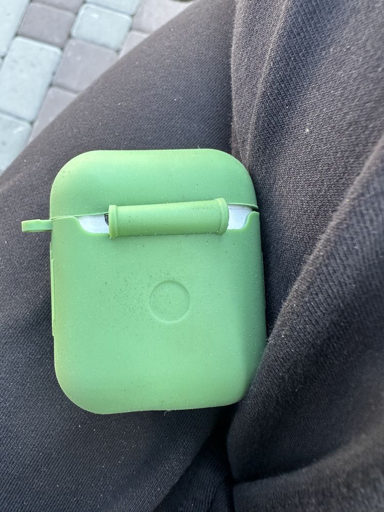 Продам Air Pods 2