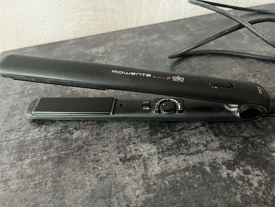 Продам Rowenta утюжок
