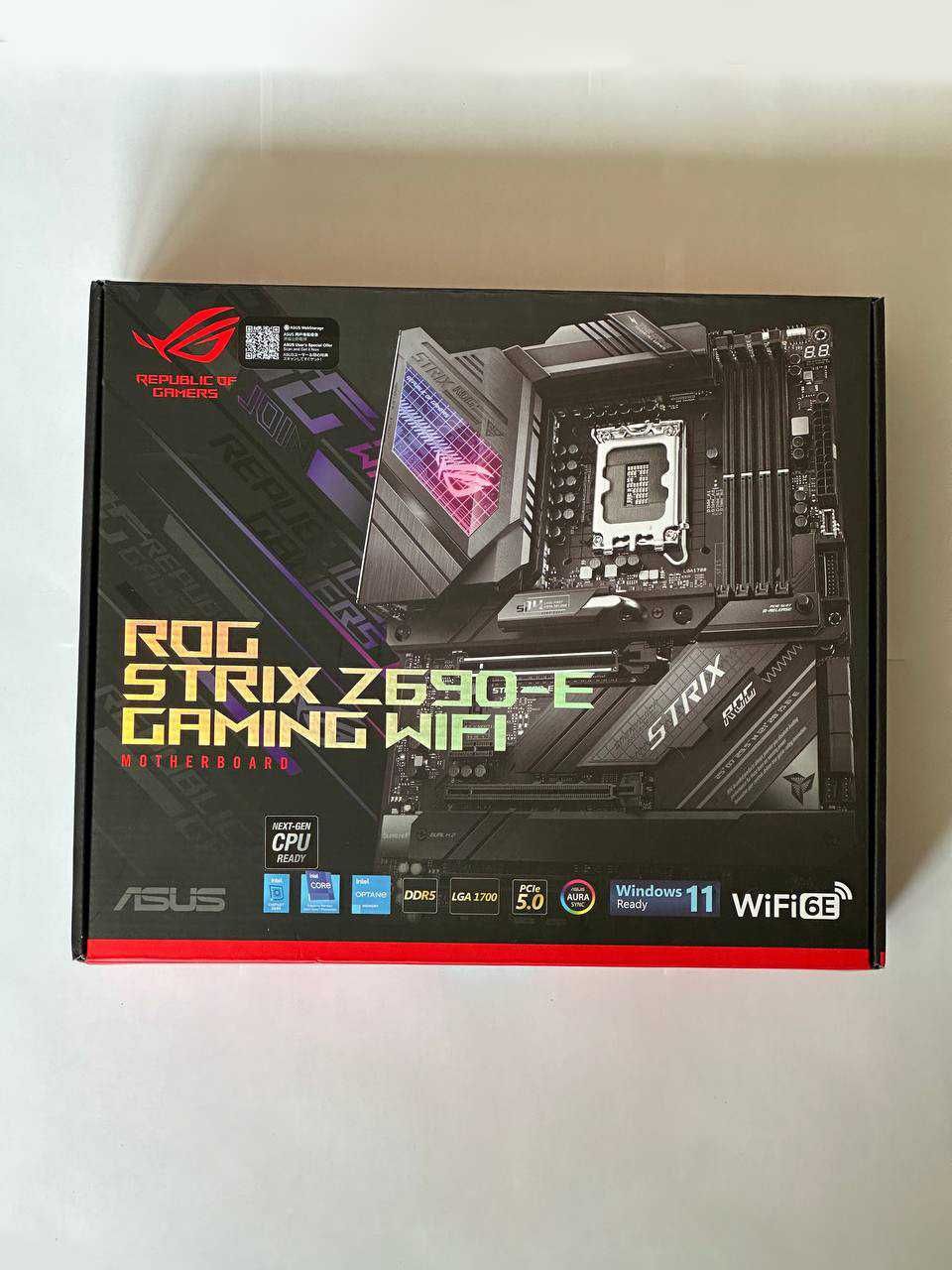 Материнська плата ASUS ROG Strix Z690-E WiFi ATX DDR5