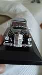 Mercedes 300D Limousine 1957. Com caixa acrílico de protecção!