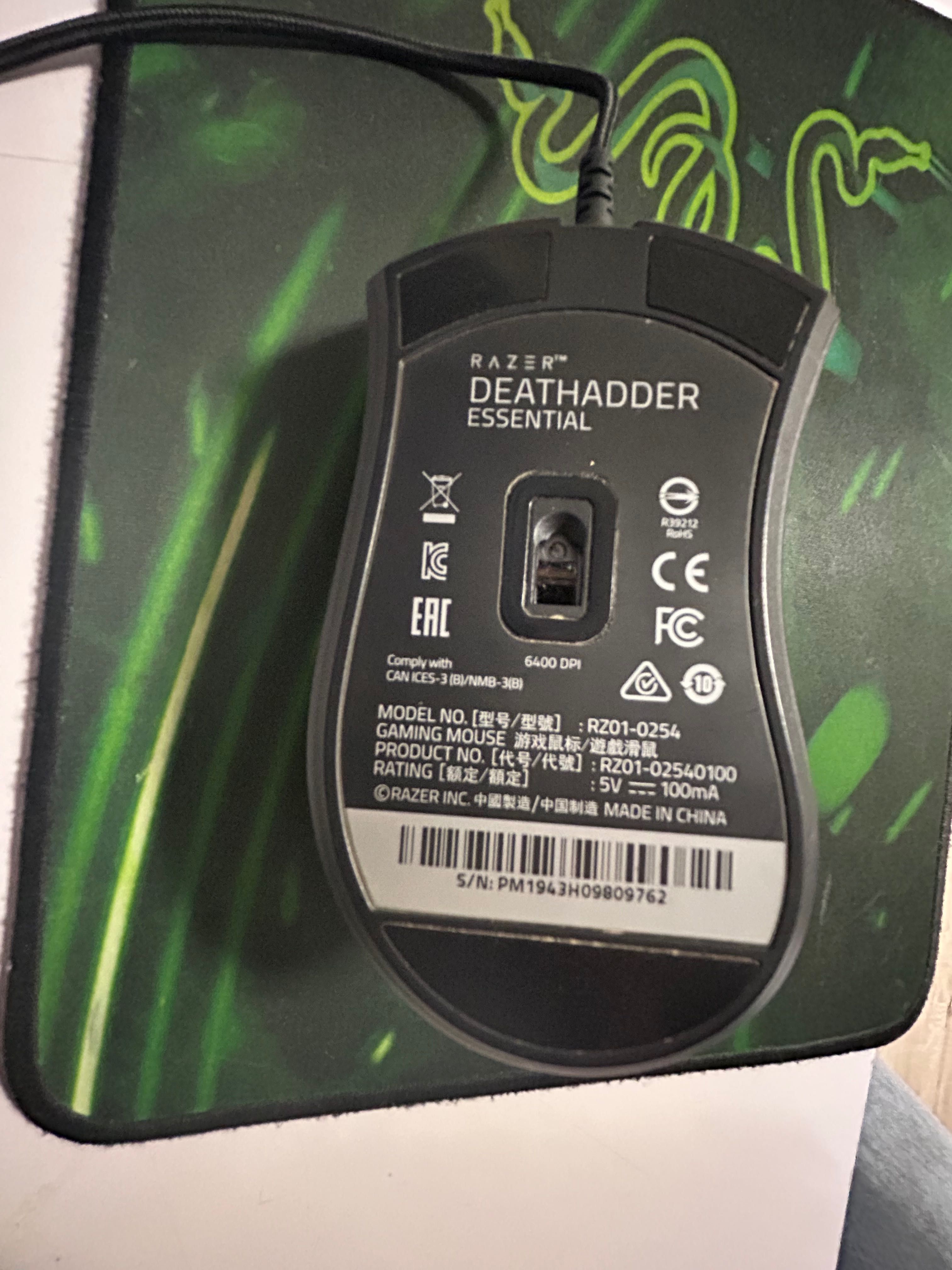 Клавіатура, миша та коврик Razer Ornata Chroma + Razer Deathadder