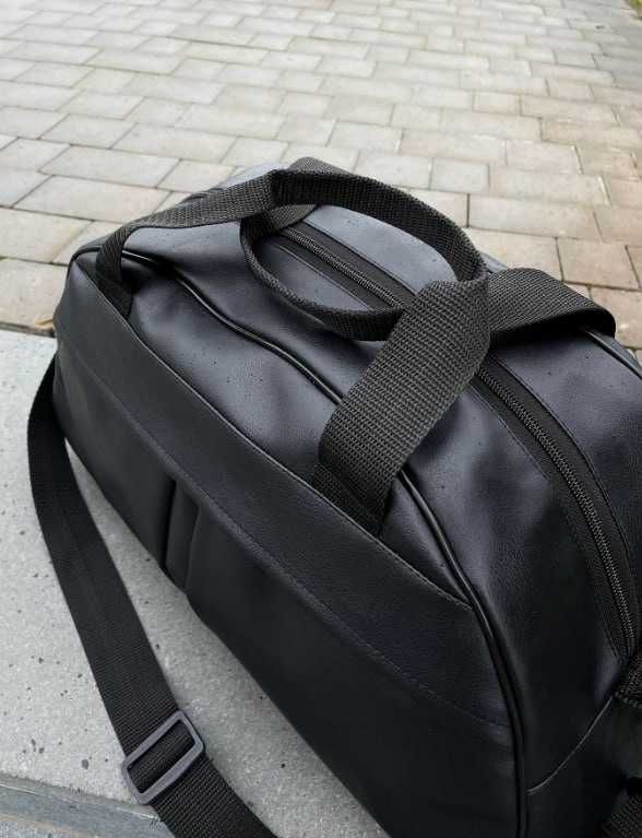 Спортивная сумка для города для спортзала мужская женская кожзам