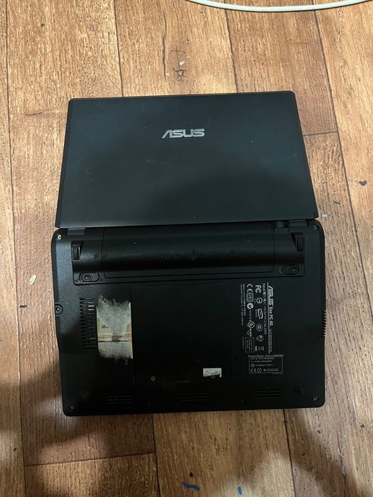 Asus Eee PC 4G — компактний нетбук